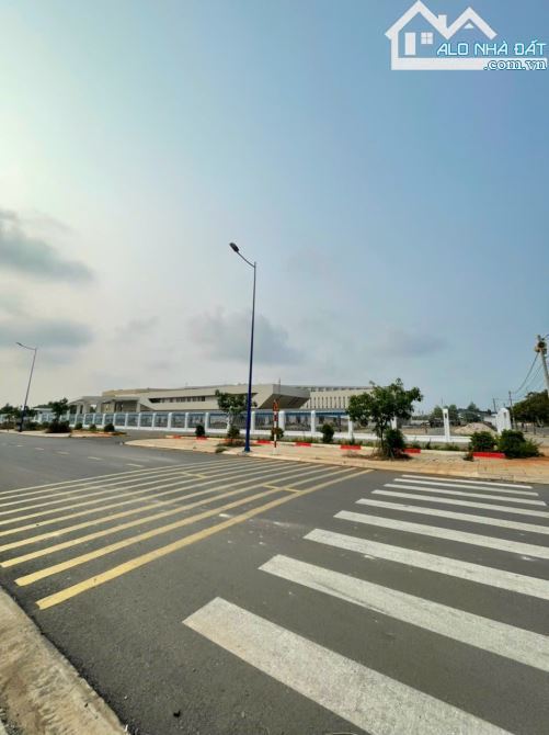 CẮT LỖ BÁN GẤP LÔ ĐẤT 778M2 ĐƯỜNG THÔN KIM GIAO ( 56B ) GIÁ 2TỶ - 2