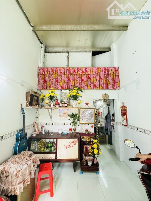 TÂY THẠNH - 31M2 ( 3,1 X 11) - Sổ Hồng chính chủ - Vuông Vức - Chỉ 3,2 Tỷ - 2
