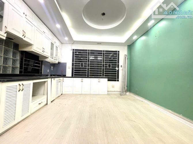 HÀNG HIẾM ĐÀO TẤN 30m2 x 6 tầng chắc chắn giá hơn 7 đồng – NHÀ ĐẸP - 2 MẶT THOÁNG – MẶT TI - 2