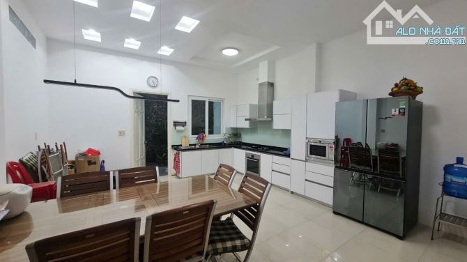Bán nhà mặt tiền Mê Linh -Vị Trí Kinh Doanh khu bàn cờ - 2