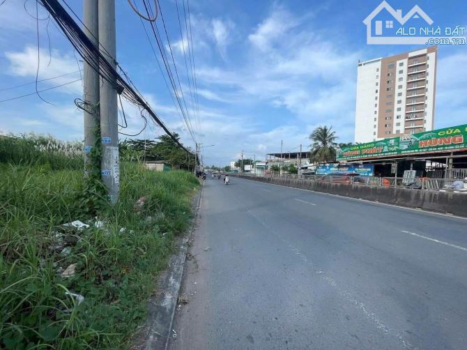 2620M2 ĐẤT MẶT TIỀN ĐƯỜNG QUỐC LỘ 1A - X.THẠNH XUÂN - TP.CẦN THƠ ( KẾ TRẠM THU PHÍ BOT ) - 2