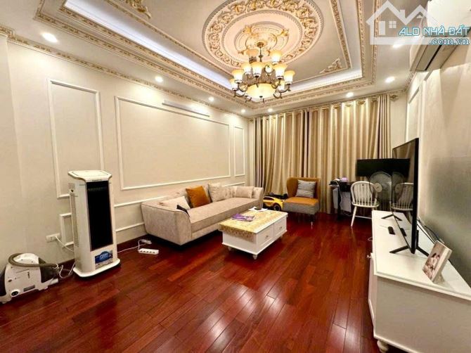 Phân Lô Quân đội 918 Sân golf, 4 tầng vỉa hè, Gara 2 oto, Khuôn tiền hiếm 13 tỷ - 2