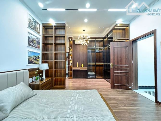 Cần bán nhà 5 tầng Ba Đình. 43m, MT 4.2m, Giá:15.5 tỷ thang máy xịn - 2