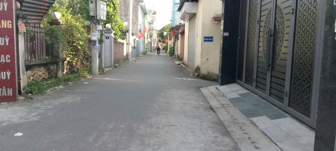 Kiêu Kỵ / Nhà C4 cho thuê/ Gần phố / ô tô tránh 116m - 5m mt - 10 tỷ - 2
