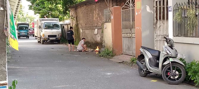 KIÊU KỴ / Lô góc đẹp / ô tô tránh / Nhà C4 đang cho thuê 137M / 6M Tiền / 13 tỷ - 2