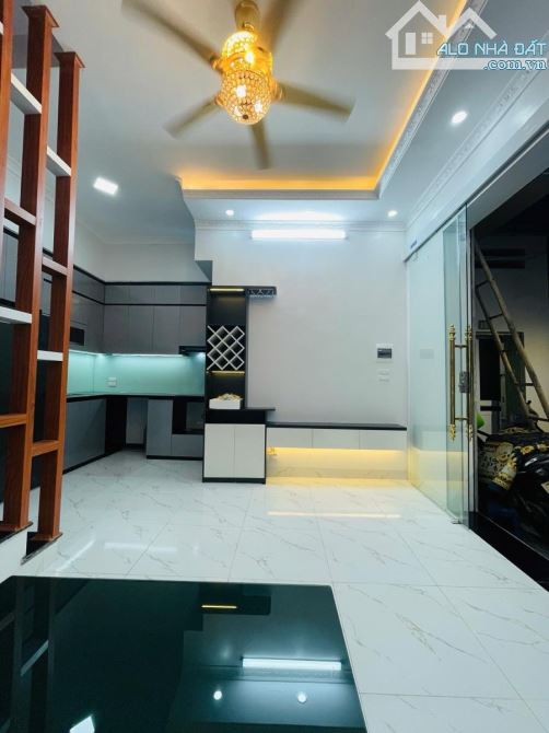 Tây Sơn, Đống Đa, FULL ĐỒ, MỚI TOANH, 5 TẦNG MT 5M CHỈ HƠN 8 TỶ - 2