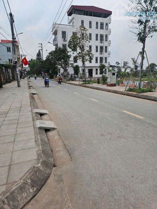 LÊ XÁ - GẦN ĐẤT ĐẤU GIÁ DT 42M , MẶT TIỀN RỘNG -1 NHÀ RA ĐƯỜNG LỚN GIÁ CHỈ 5 TỶ - 2