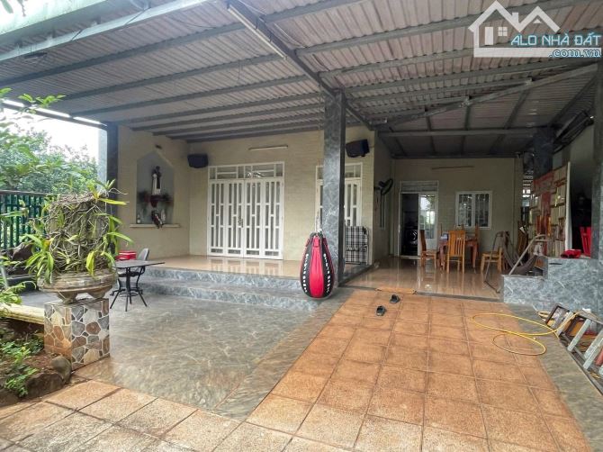 Bán căn nhà vườn trảng bom đồng nai 800m2 gần quốc lộ 1a - 2