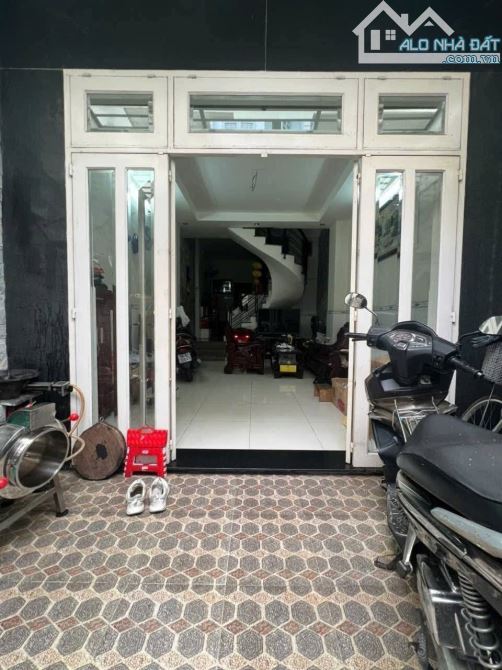 SÁT MT ĐS 28 - P6 - GÒ VẤP 52M2 GIÁ CHƯA TỚI 10 ĐỒNG - 2