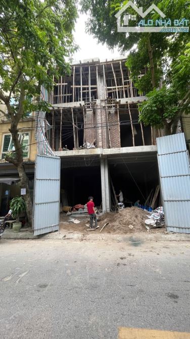 BÁN NHÀ ÁI MỘ – LONG BIÊN - 68M2 – 7 TẦNG – GIÁ 33.3 TỶ - 2