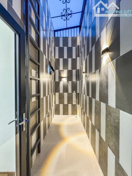 NHÀ 3 TẦNG HẺM VÕ TRƯỜNG TOÀN - Ô TÔ ĐẬU TRONG NHÀ - 22