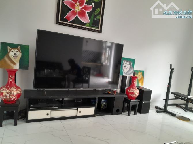 Bán đất tặng nhà 3 tầng. Số 25 ngách 201/108 đa tốn giá lâm hà nội gần vinhom - 11