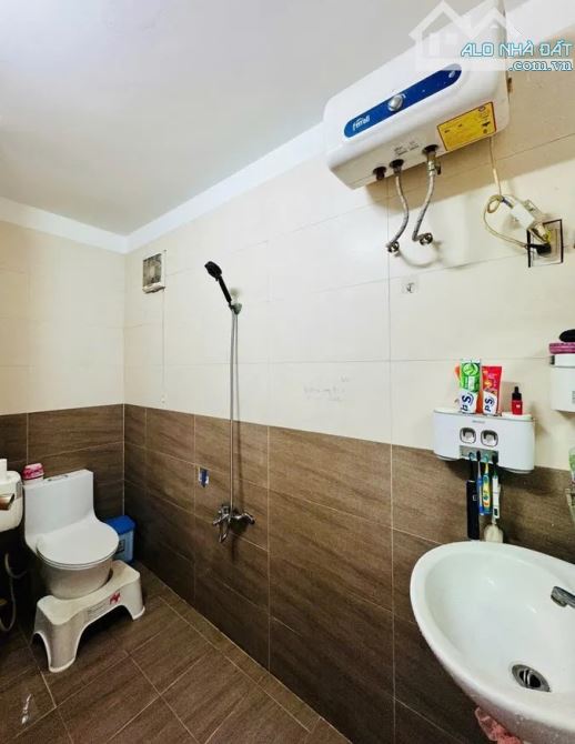 BÁN NHÀ GÁC LỮNG 60M², 2 PN – SÁT MẶT ĐƯỜNG TRƯỜNG CHINH, HÒA AN, CẨM LỆ – CHỈ 2.X TỶ - 3