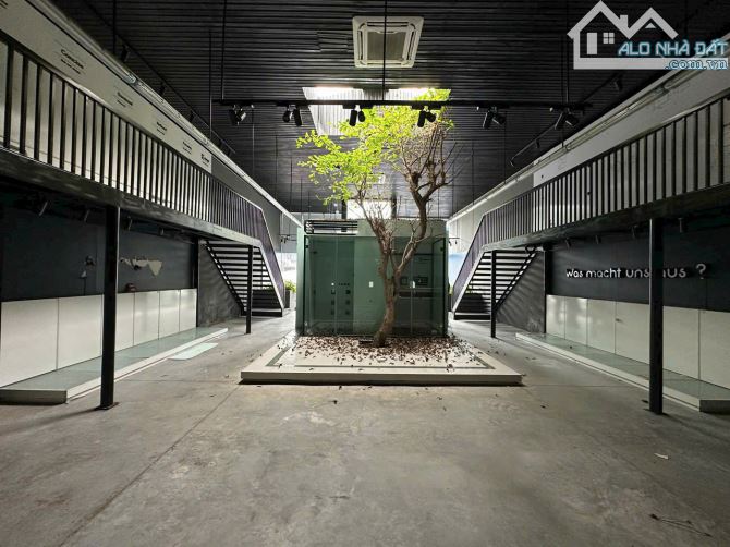 🔴(NCC) CHO THUÊ NHÀ 2 TẦNG MẶT TIỀN 10M NGUYỄN HỮU THỌ  • Diện tích: 250m2(ngang 10m) - 3