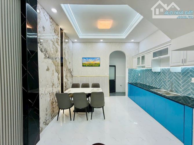 Bán nhà Thạnh lộc 19, ngay Ngã Tư Ga, DT 4x13, 2 Tầng giá 4ty48 - 3