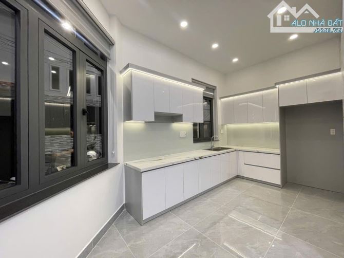 🏡 LÔ GÓC 2 MẶT TIỀN THOÁNG – KHÔNG QUY HOẠCH – HẺM 3M – GẦN MẶT TIỀN – CẠNH NHÀ GA T3 – K - 3