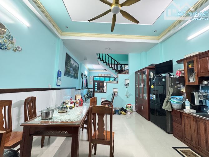 Bán nhà Hẻm xe tải đường số 5 TNPB Quận 9 DT: 82m2 (5m x 16.5m) Giá 8.4 Tỷ - 3