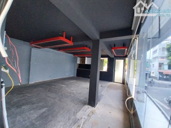 GÓC 2 MẶT TIỀN LŨY BÁN BÍCH - 4 TẦNG THÔNG SÀN - NGANG CHUẨN 5.3M - GIÁ 16.X TỶ - 3