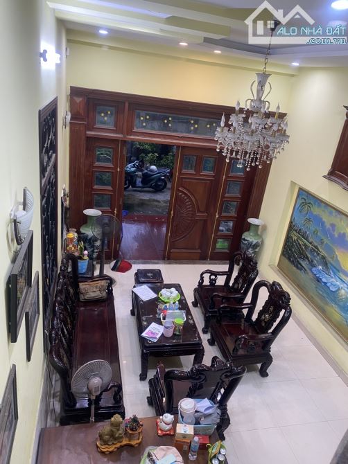 Cần bán căn biệt thự mini cách đường Nguyễn Duy Trinh chỉ vài bước châ, khu dân cư sầm uất - 3