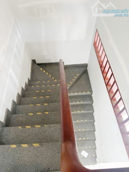 TRỊNH ĐÌNH TRỌNG, 4,7 x 10, 3PN, TÂN PHÚ GIÁP TÂN BÌNH,GẦN ĐẦM SEN Q11, CHỈ 3.X TỶ - 3