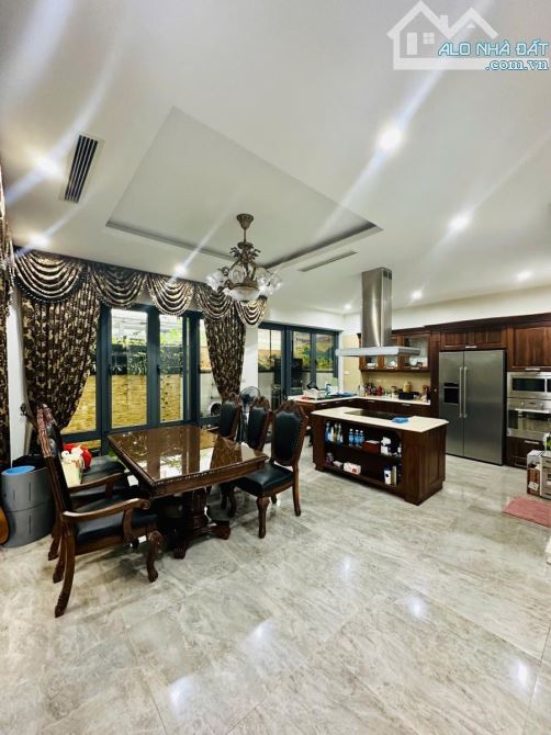 Lô góc Hoàng Cầu, sát phố, KD, ô tô tránh, gara, 6T thang máy, ở & cho thuê 50tr/tháng - 3