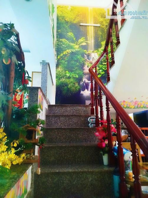 🏡 BÁN NHÀ MỚI 1 trệt 1 lầu Đường 30/4 Phường RẠCH DỪA - 3