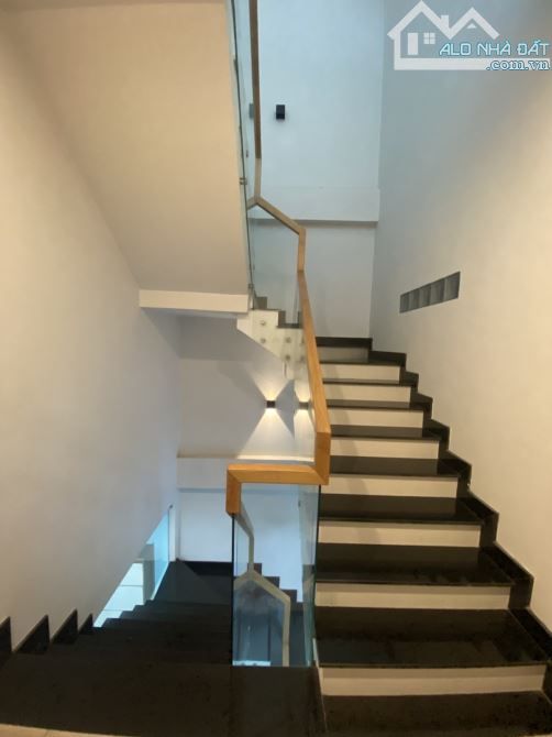 HOT - NHÀ 3 TẦNG BTCT - ĐƯỜNG SỐ 23 - BÌNH TRƯNG TÂY | 63M (4.7x13) - 3PN - 4WC | HXH 7 CH - 3