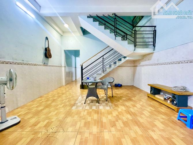 💁‍♂️ Bán nhà 2 tầng 66m2( 5*14), Công nhận đủ, hẻm xe hơi, Ngay Chợ, UBND P. Đông Hoà. - 3
