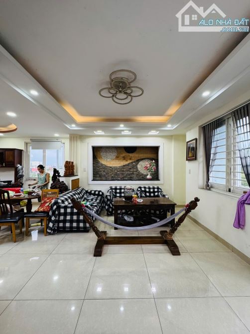 Nhà Mặt Tiền 133m² - Ngang 6m - Gần Chợ Bà Lát, Bình Chánh - SHR - Chỉ 7Tỷ8 TL - 3