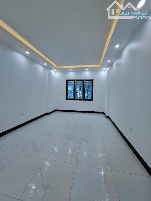 Bán nhà riêng tại Kim Giang, Linh Đàm, 32m, 5 tầng, 6 tỷ, ô tô qua cổng - 3