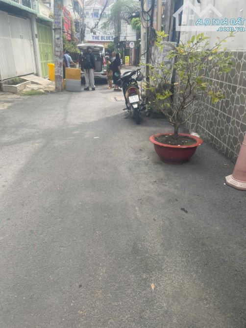 Nhà ĐẸP, Ở NGAY - Hơn 5 tỷ - Huỳnh Khương An - 2 Tầng - 3PN,2WC - DT38m2 - 3