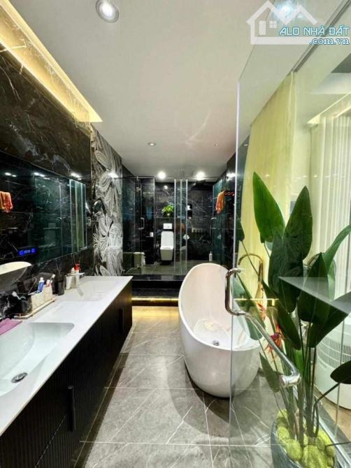 Anh Hoàng bán nhà lô góc,5t x 45m,tại Mỗ Lao,t/máy chỉ 11t - 3