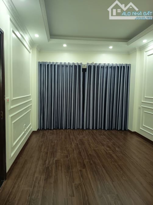 Bán nhà Lai Xá 33m² 5 tầng, MT 5m giá 5.8 tỷ, nội thất đẹp sịn, hàng xóm khu đô thị Hinode - 3