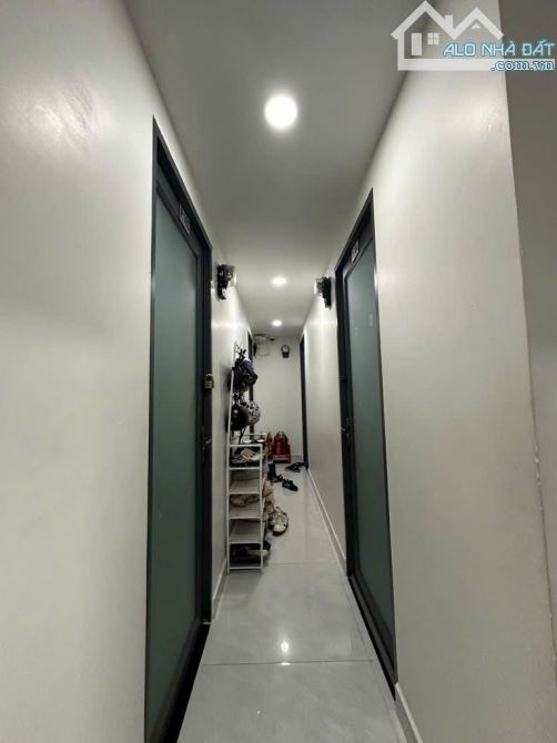 Bán CHDV ngay ĐH Văn Lang - 140 m2x 6 tầng thu nhập 170 tr/th- Hẻm xe tải thông. - 3