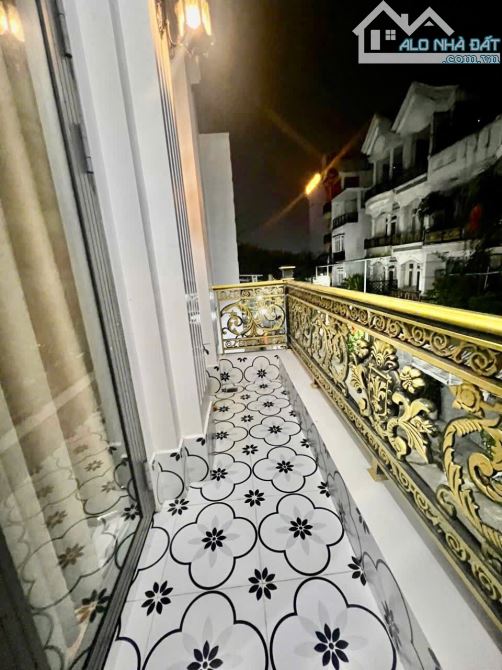 BÁN NHÀ ĐẸP 1 SẸC TRƯƠNG THỊ HOA - TTH 07 - QUẬN 12 - GIÁ 7.5tỷ - 3