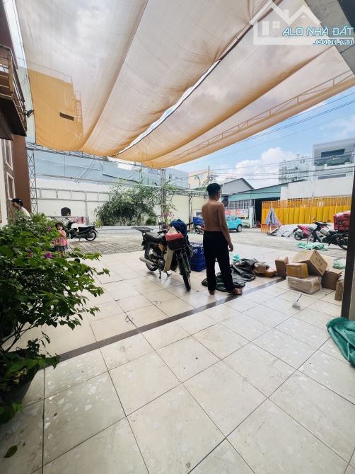 Cát Lái Quận 2 - 1300m2 hẻm xe hơi gần Nguyễn Thị Định - 3