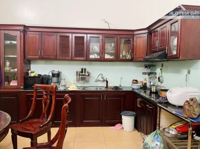 Hiếm! Văn Quán, Nguyễn Khuyến DT 69m2*4 tầng, MT 4.6m, ô tô tránh, vỉa hè, KD, nhỉnh 17 tỷ - 3