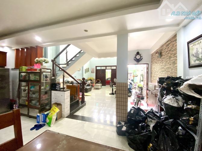 BÁN BIỆT THỰ 4 TẦNG ĐÚC HẺM XE HƠI 1/ TRƯƠNG THỊ HOA NGAY MEGA Q12 GIÁ RẺ 10,5 TỶ - 3