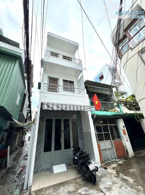 BÁN NHÀ ĐƯỜNG VĨNH VIỄN – NGUYỄN DUY DƯƠNG QUẬN 10 - 3 TẦNG   + Diện tích  : 35m2 - 3