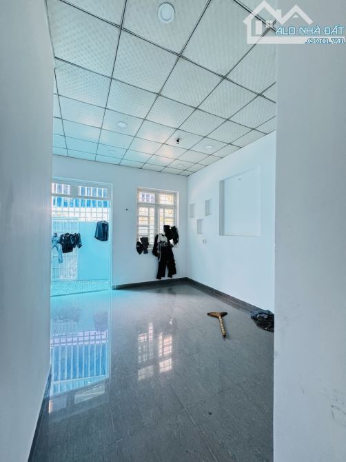 Biệt thự mái Thái, Đường 6m, siêu rộng (12m ngang), 9km vô Thủ Đức, giá mềm ~ 22 triệu/m2 - 3