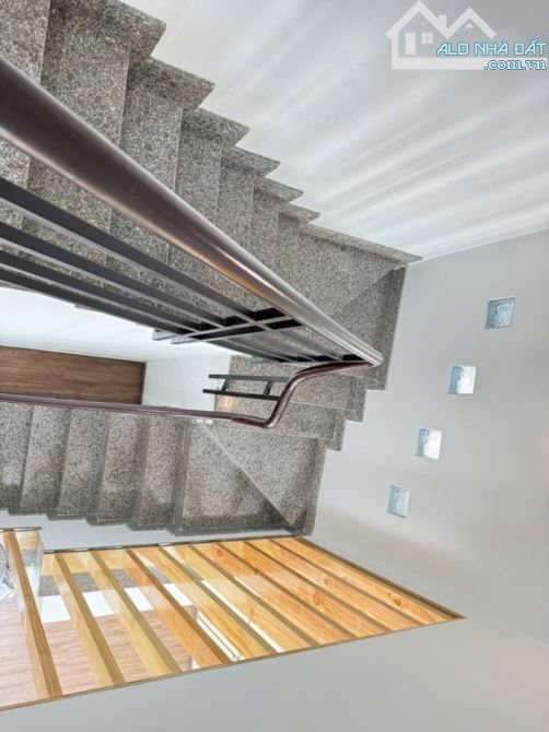 Hẻm 5m, xe hơi,hoàn công 2 tầng, 5x17,ở liền,Đường 18, Thạnh Mỹ Lợi, Quận 2 - 3