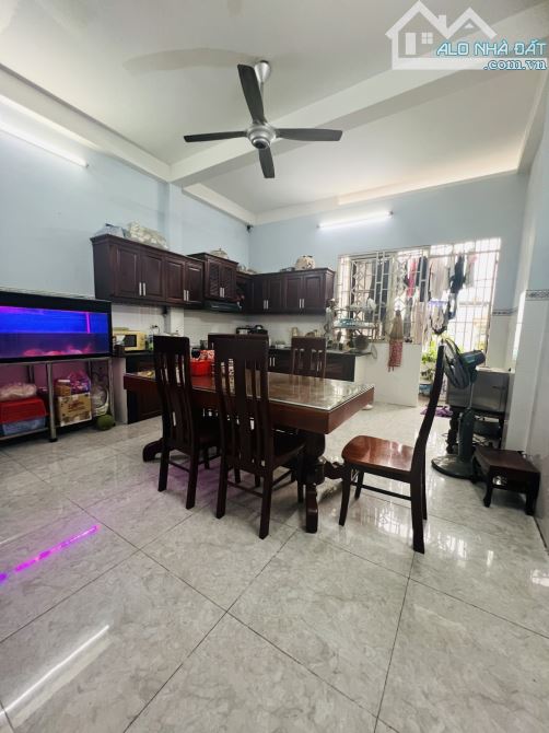 Lê Thị Hồng - Gò Vấp - 83m2 - 3 Tầng - 7PN - Nhà kiên cố - Hoàn công - SHR - 3
