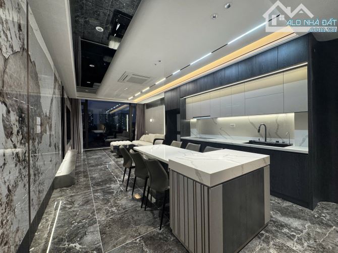 TUYỆT PHẨM NHÀ PHỐ CỔ LINH-Dt52met-16,8tỉ–View Aeon Mall - 3