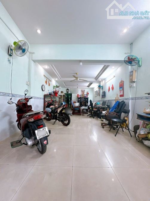🚗🚗VÀI BƯỚC RA MẶT TIỀN -P8-Q11-HÀN HẢI NGUYÊN - 4TẦNG-(4X17)- CHÀO 11.9 TỶ-HẺM XE HƠI. - 3