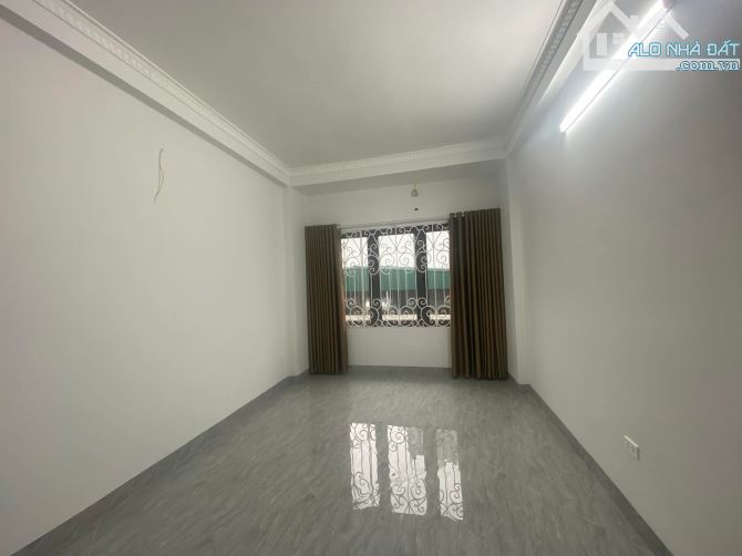 Nhà 4 tầng phố Tứ Liên 50m chào 10.5 tỷ Tây Hồ Hà Nội nhà mới tiện ích qua Hồ Tây gần vị t - 3