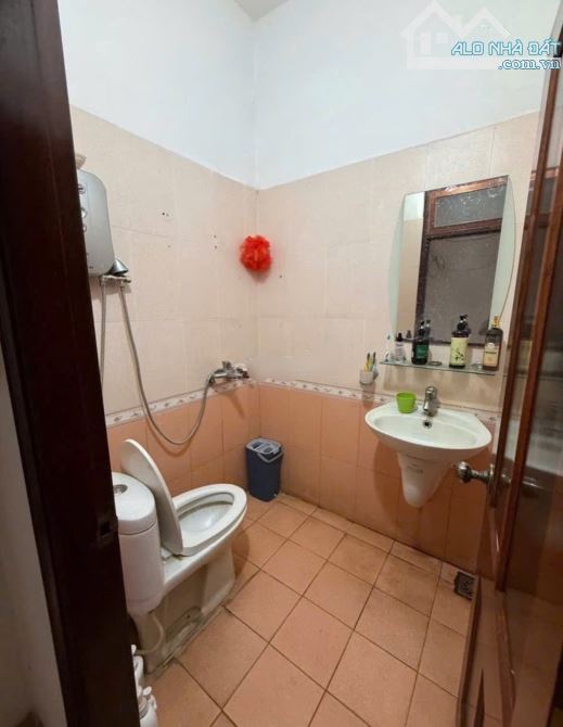 NHÀ MẶT TIỀN KINH DOANH ĐƯỜNG NGUYỄN KHUYẾN, DT 5X28, GIÁ 8.5 TỶ - 4