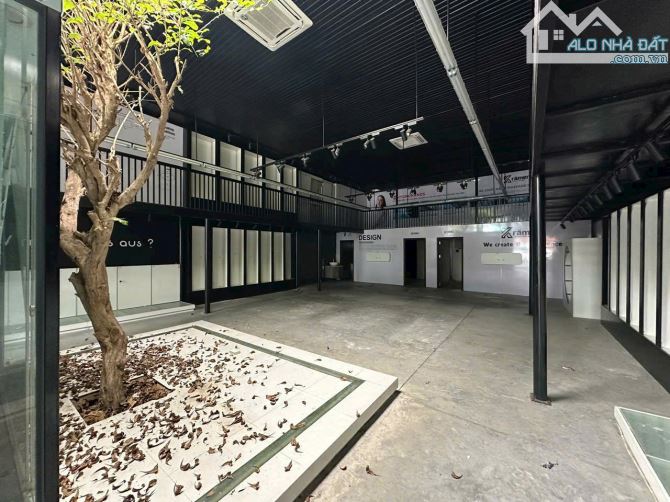 🔴(NCC) CHO THUÊ NHÀ 2 TẦNG MẶT TIỀN 10M NGUYỄN HỮU THỌ  • Diện tích: 250m2(ngang 10m) - 4