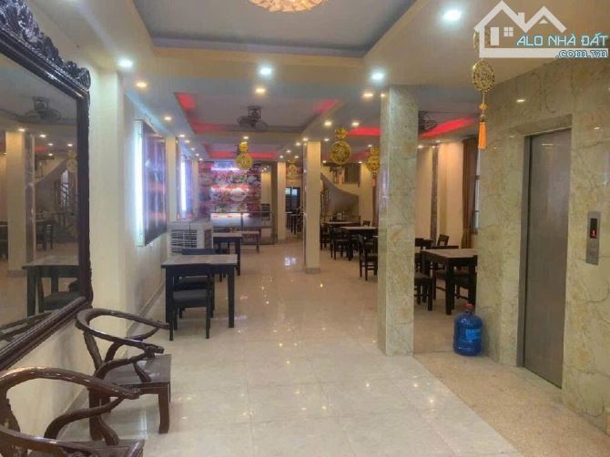 AN DƯƠNG VƯƠNG - Toà CHDV Mặt phố 550m2, 7 tầng thang máy mặt tiền 12m - Kinh doanh -100tỷ - 4