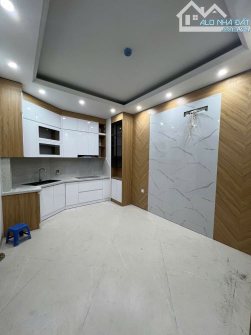 KHƯƠNG TRUNG – 45M² – 6 TẦNG – MT 13M – 7 PHÒNG KHÉP KÍN – THANG MÁY – GIÁ 13.X TỶ - 4