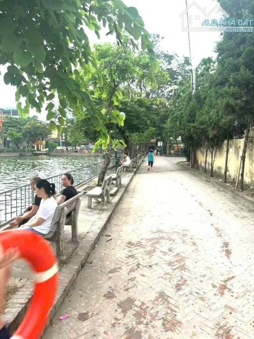 NHÀ  ĐẸP  ĐẠI ÁNG -MỚI KOONG -4 TẦNG – Ô TÔ ĐỖ CỬA – GẦN HỒ ĐIỀU HÒA – CHỈ 4 TỶ! - 4